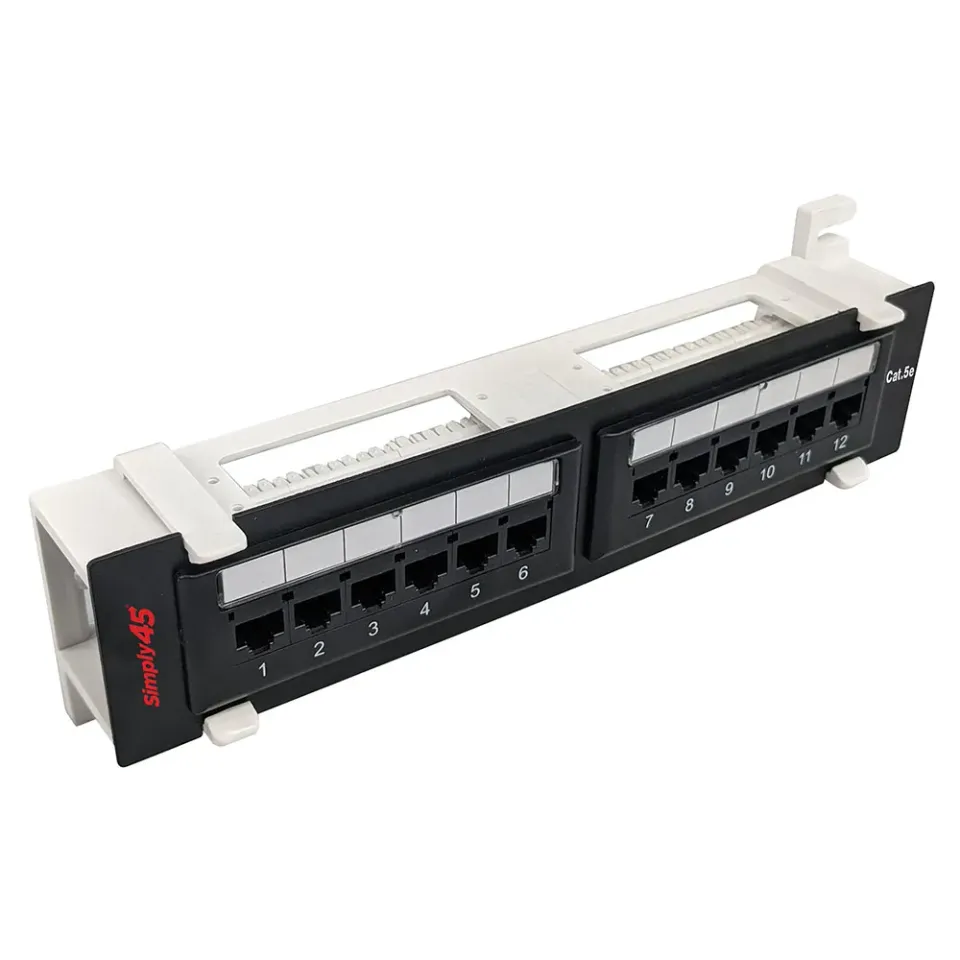 Simply45 Cat5e patchpanel 12 porte væg UTP