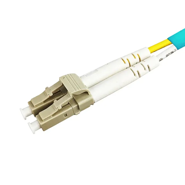 Simply45 EFP-OM3R-LCLC-3FT fiberkabel OM3 LC 0,9m