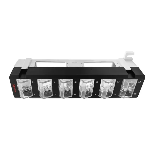Simply45 12-port patchpanel UTP sort til keystone