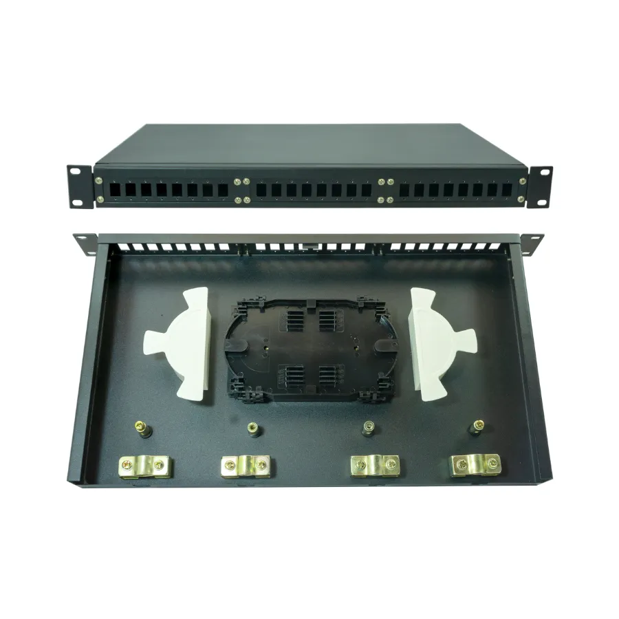 Simply45 F-ENC13C-1RU fiberpanel 1U sort 24 port